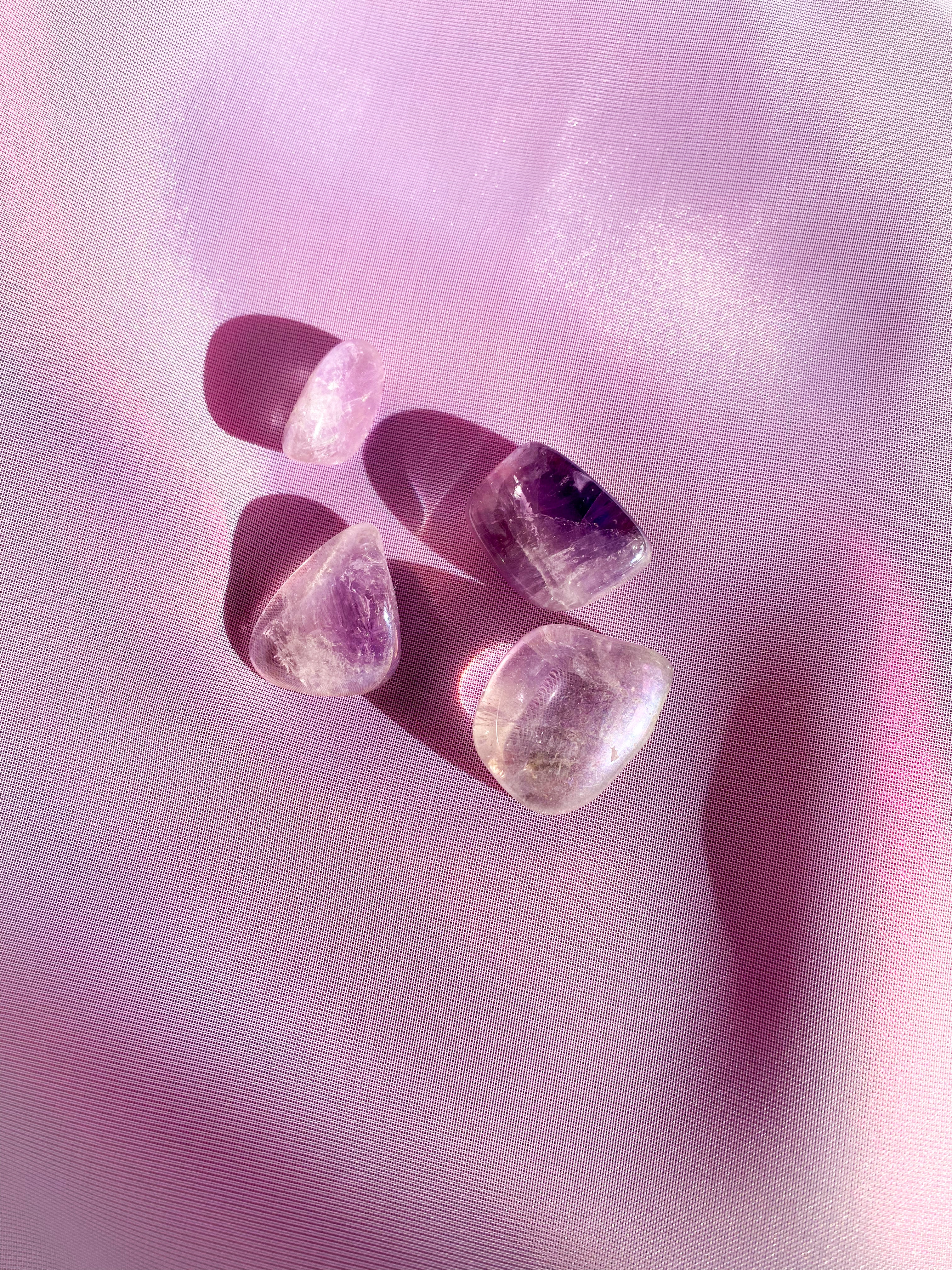 Angel Aura Amethyst Tumbled Crystal 20-30 mm