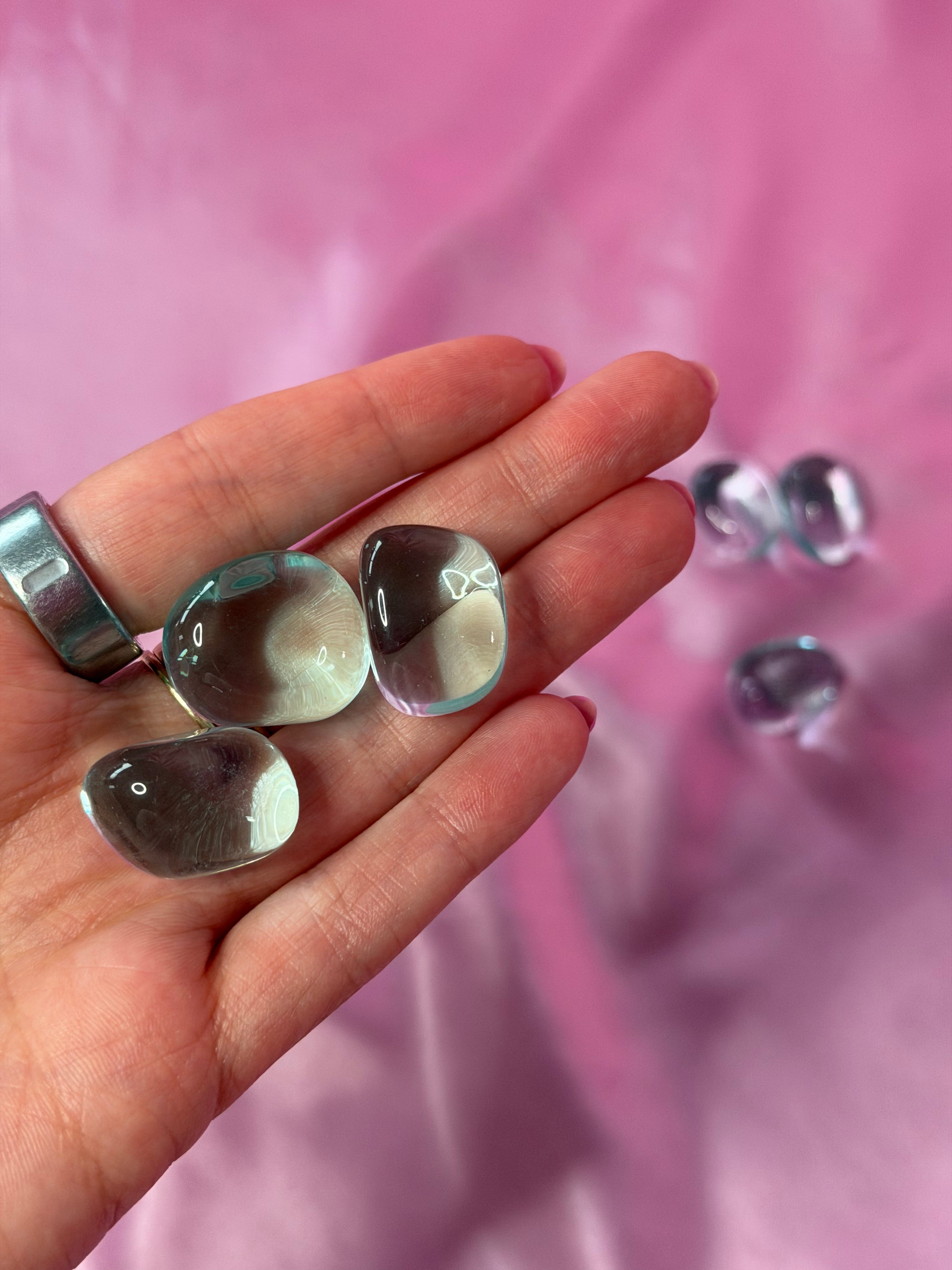 Blue Obsidian Tumbled Crystal 20-30 mm