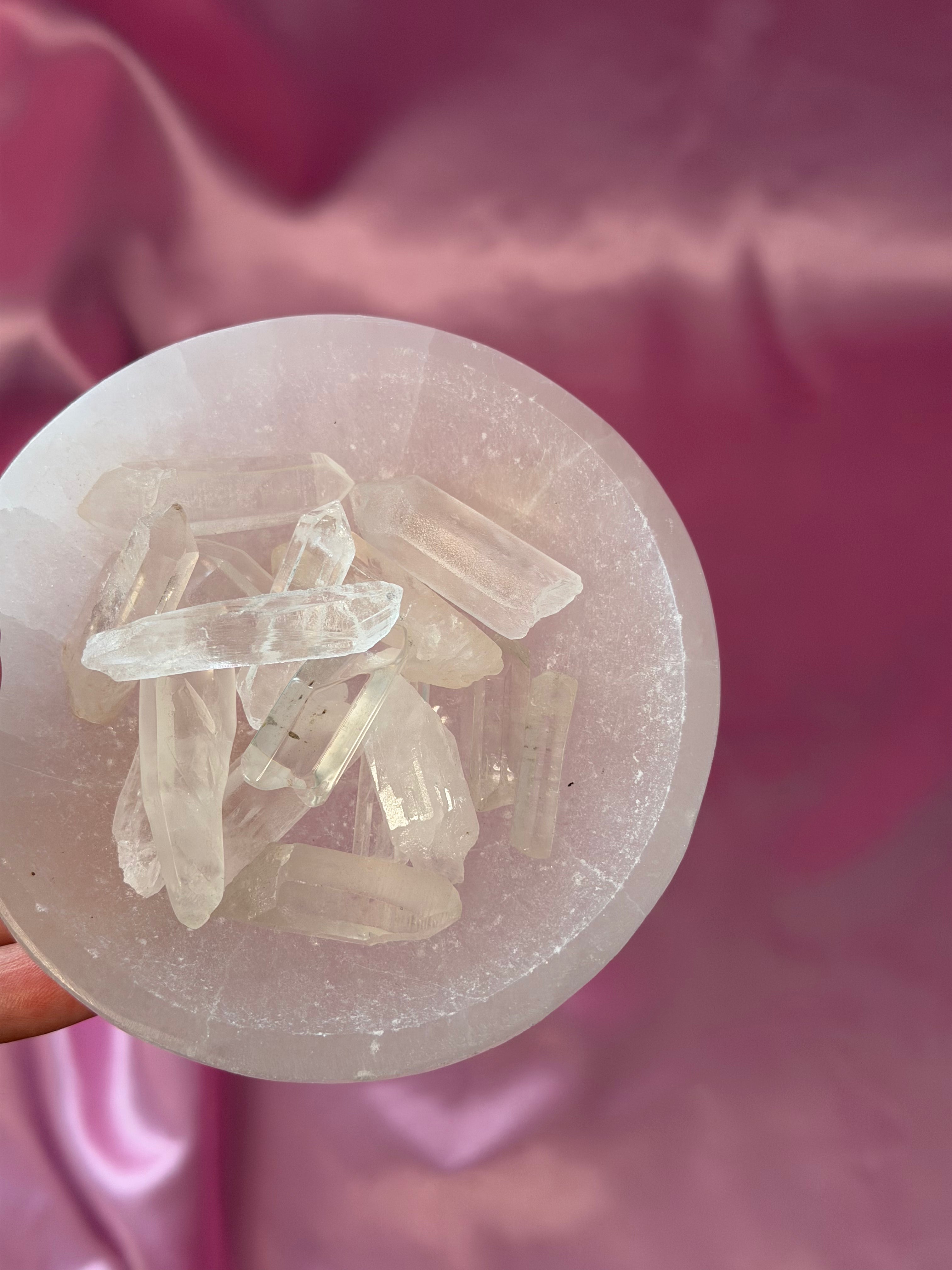 Clear Quartz Points Crystal 0-10 g