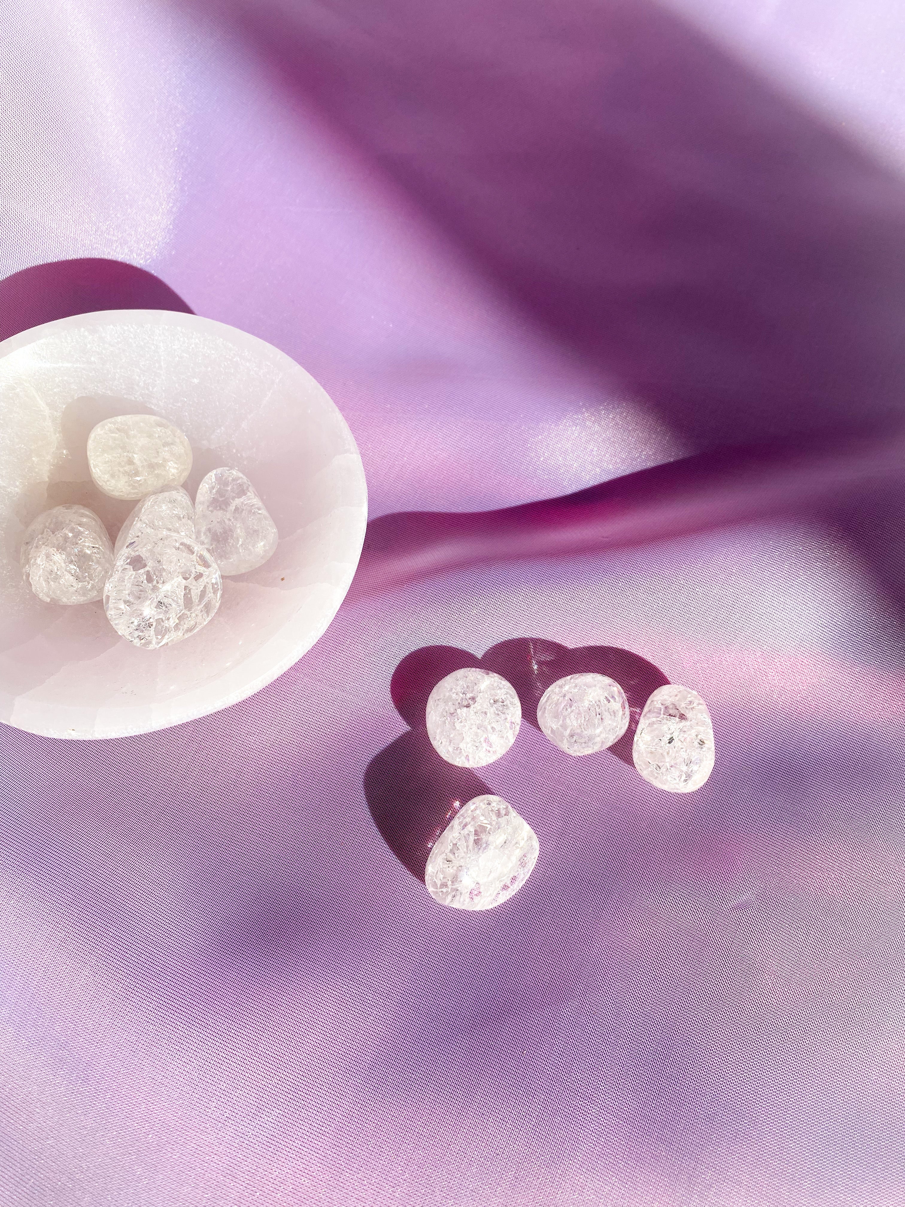 Clear Crackle Quartz Tumbled Crystal 20-30 mm