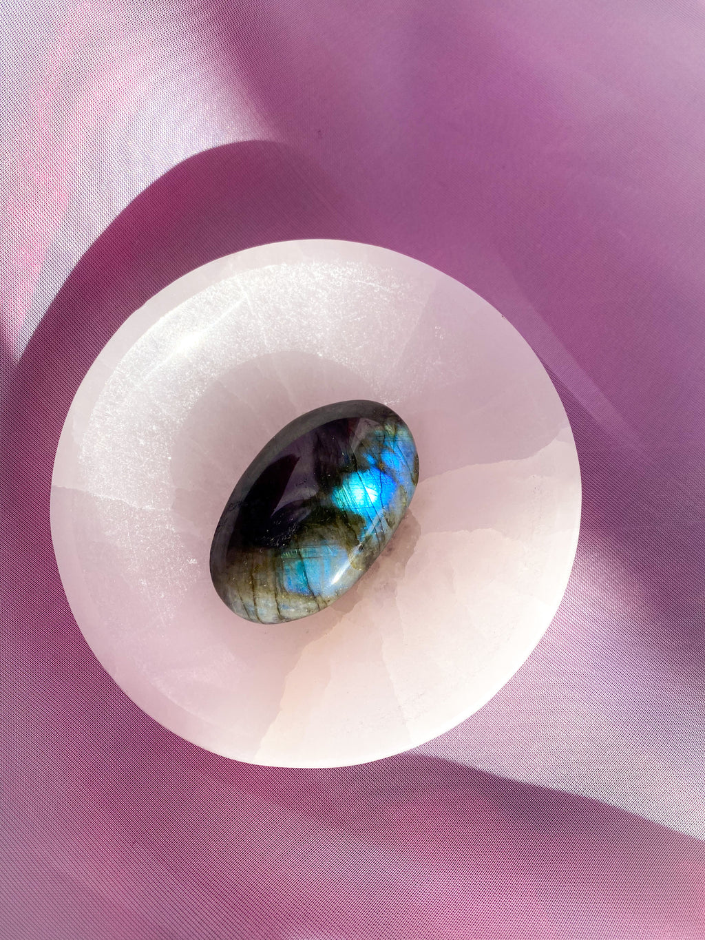 Labradorite Palmstone Crystal 30-40 g