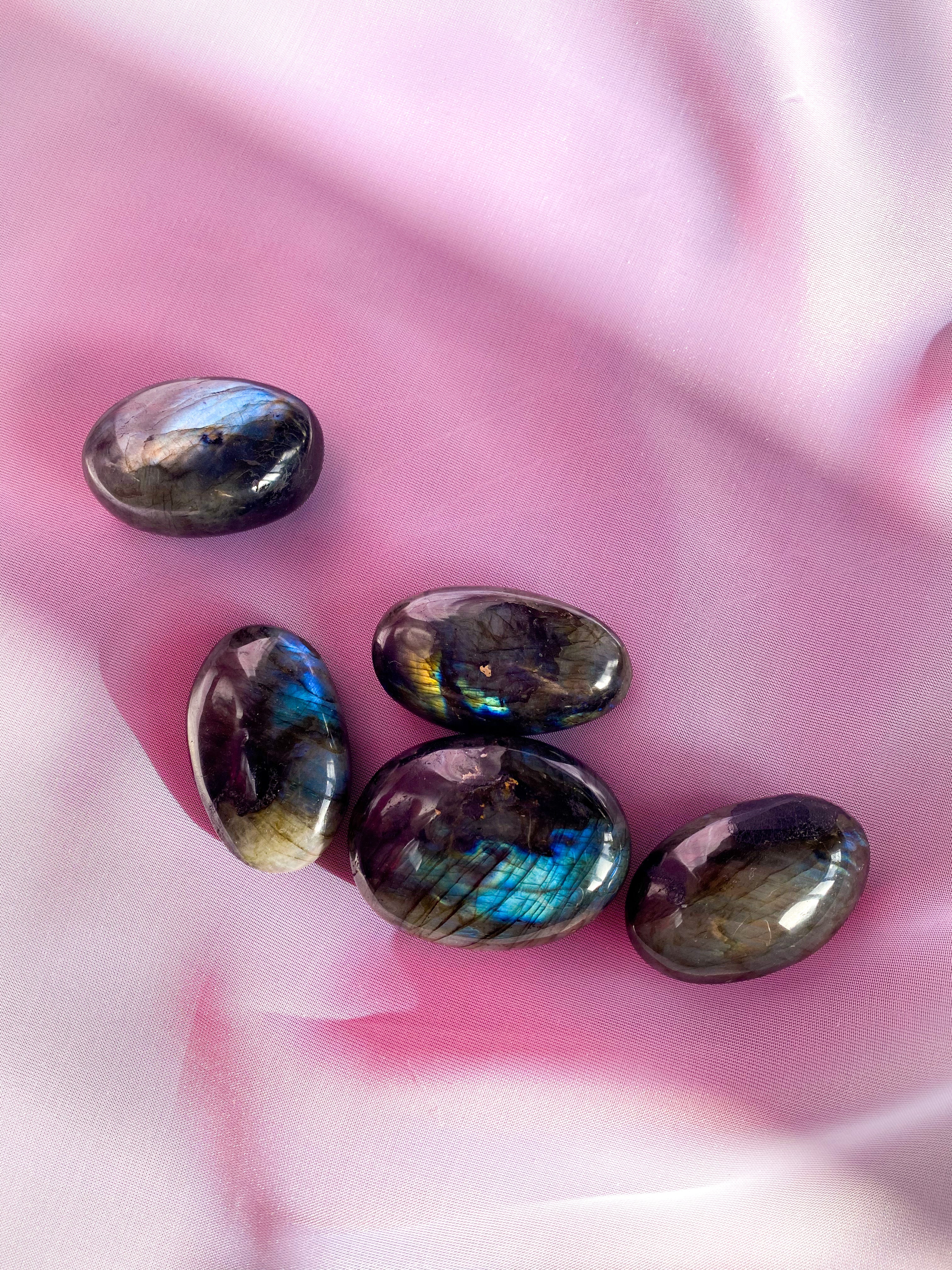 Labradorite Palmstone Crystal 70-100 g