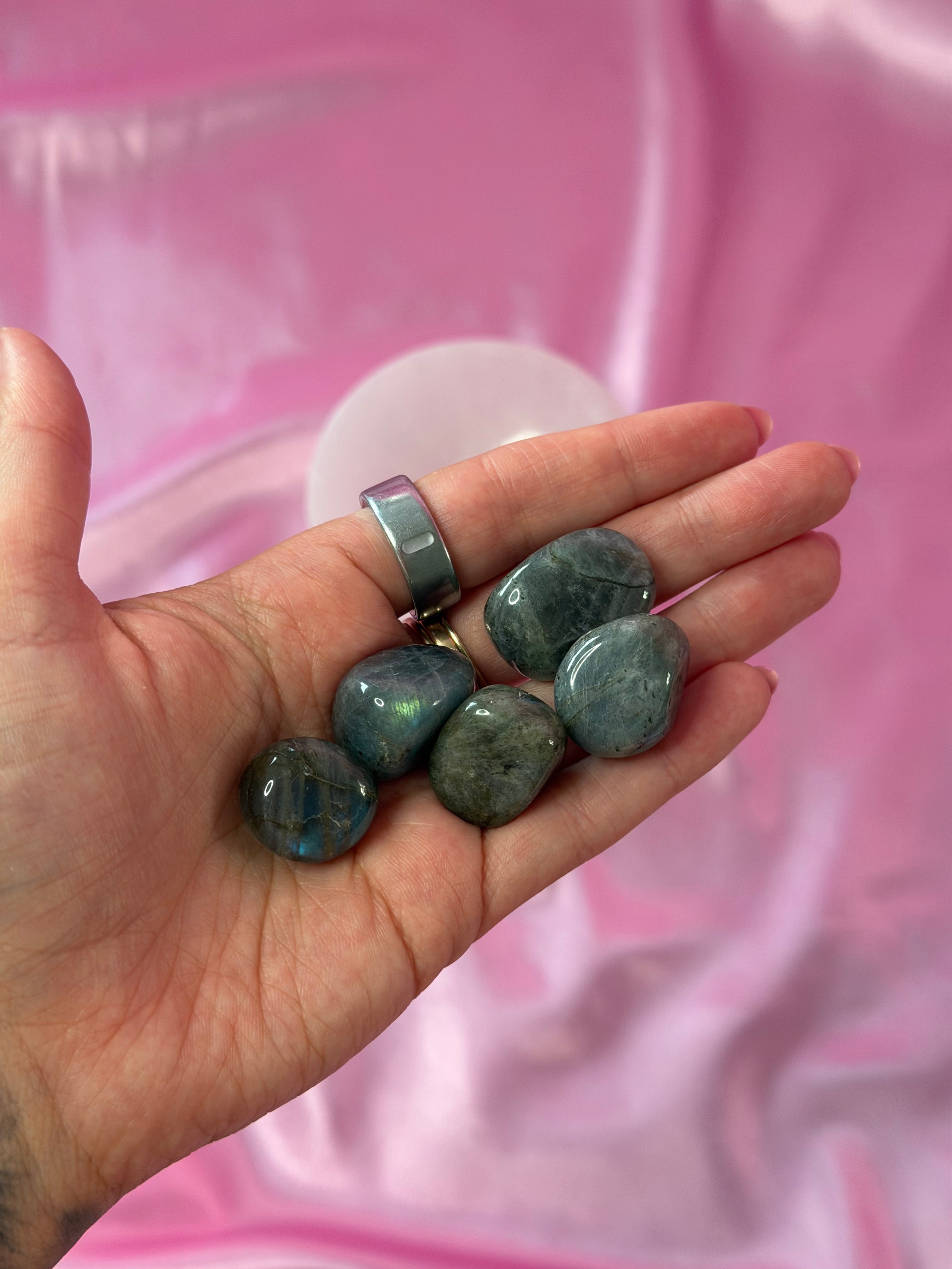 Labradorite Tumbled Crystal 20-30 mm