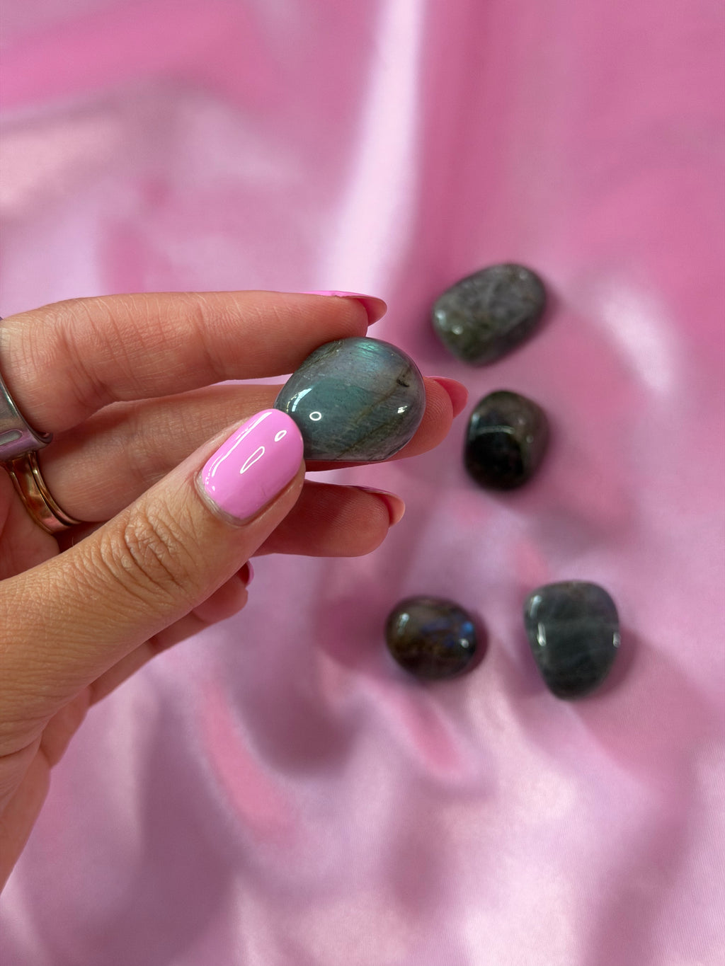 Labradorite Tumbled Crystal 20-30 mm
