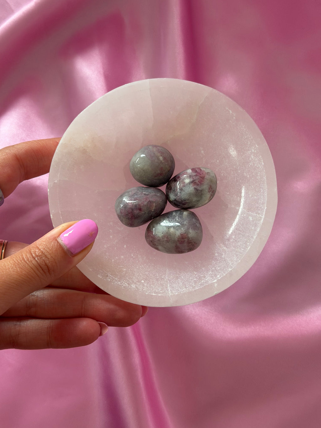 Quartz with Pink Tourmaline Tumbled Crystal 20-30 mm