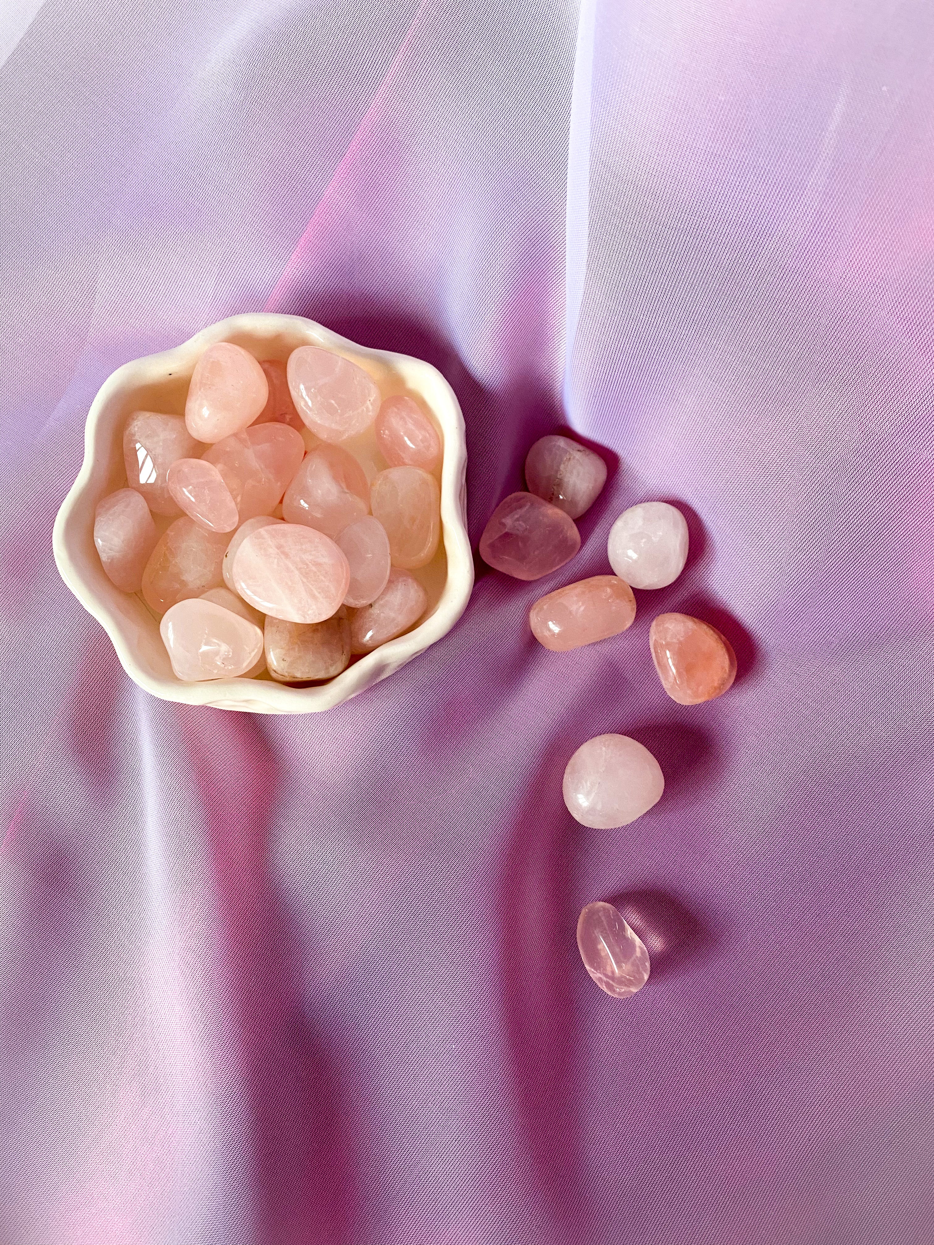 Rose Quartz Tumbled Crystal 20-30 mm