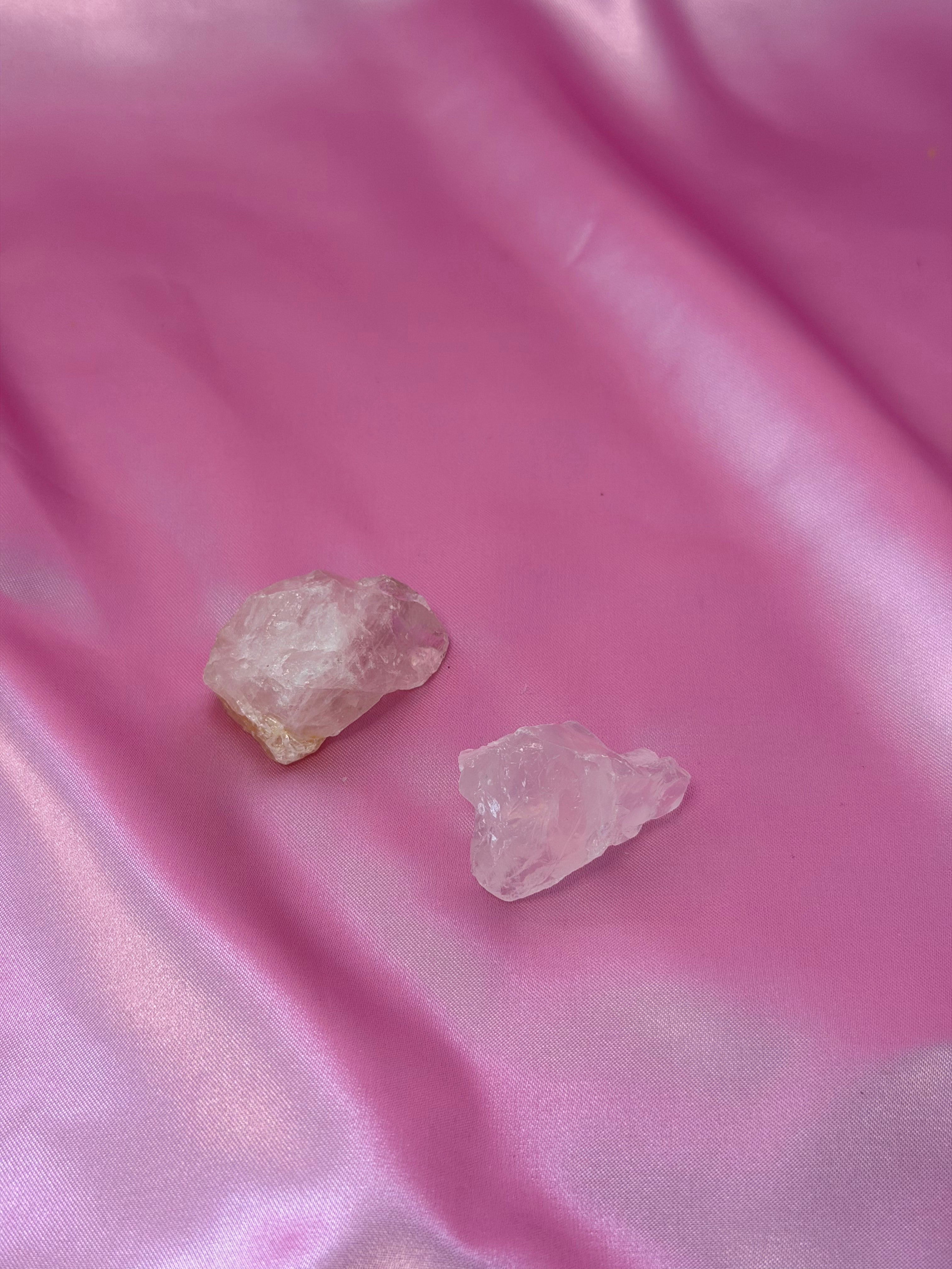 Rose Quartz Raw Crystal 10-20 g
