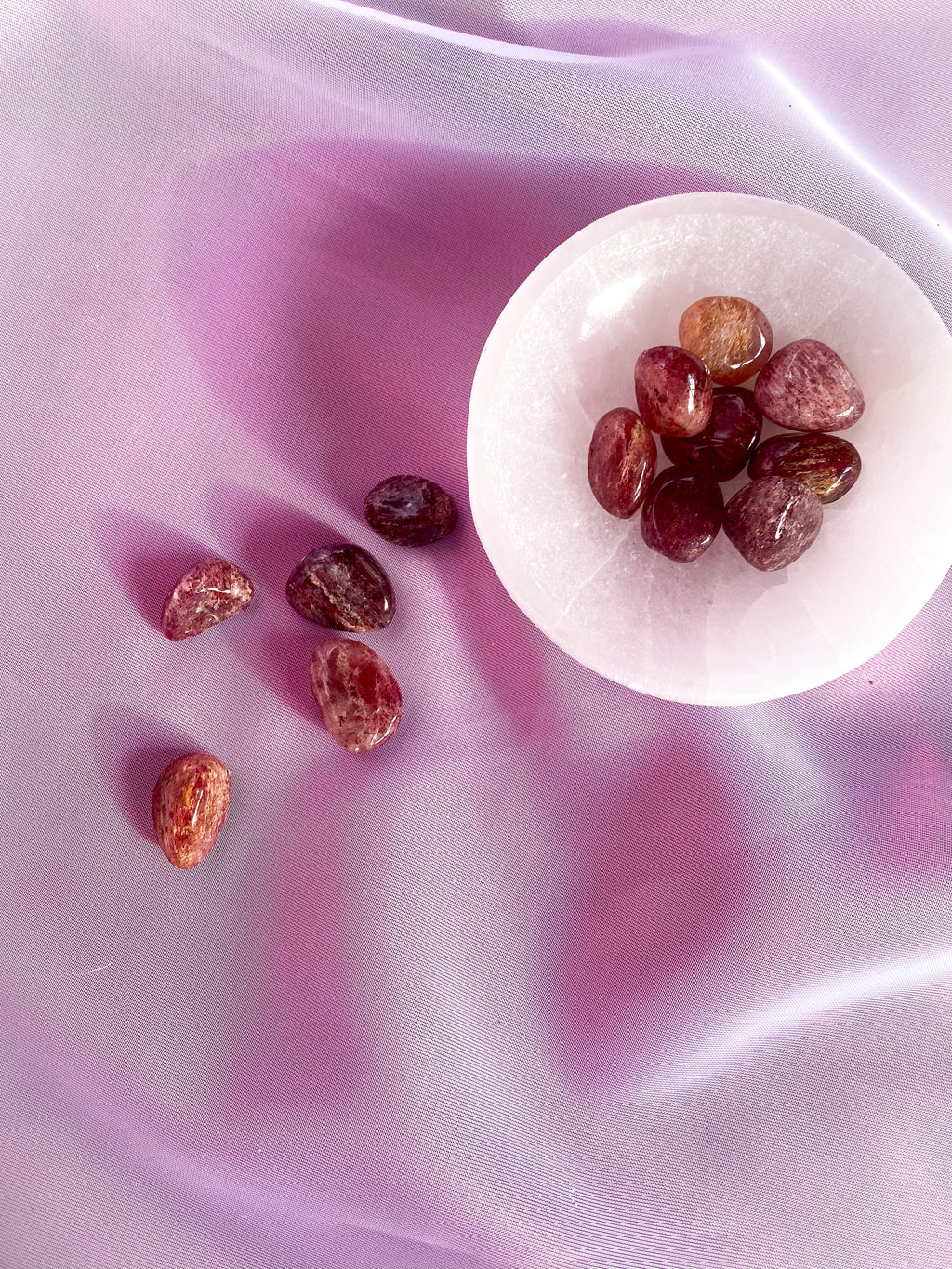 Strawberry Quartz Tumbled Crystal 20-30 mm