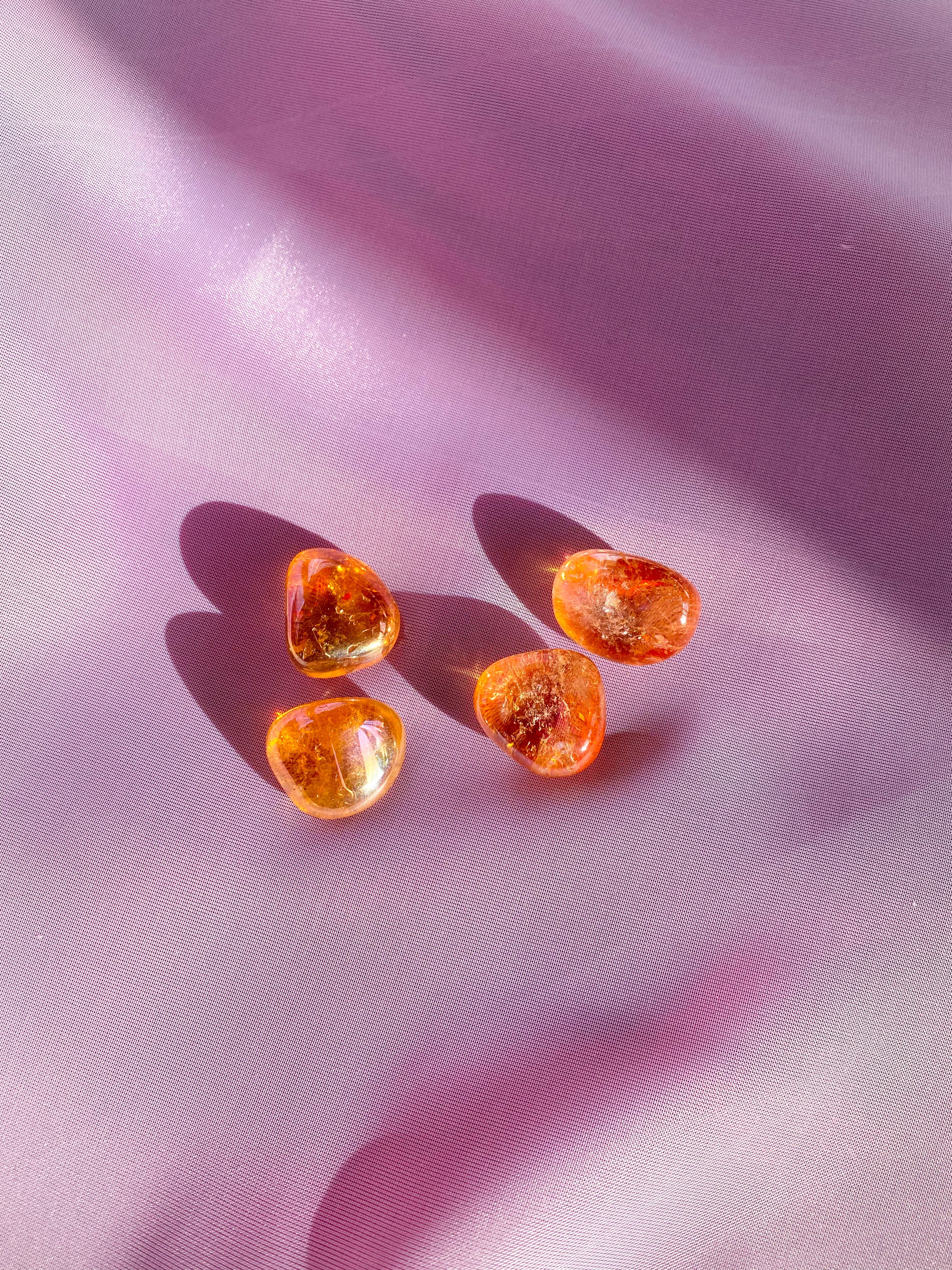 Tangerine Aura Quartz Tumbled Crystal 20-30 mm
