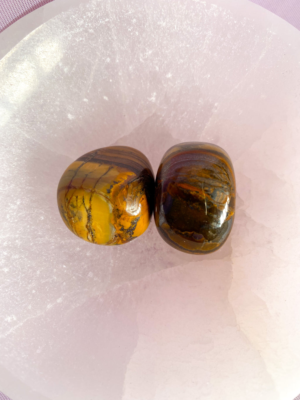 Tiger Iron Tumbled Crystal 20-30 mm